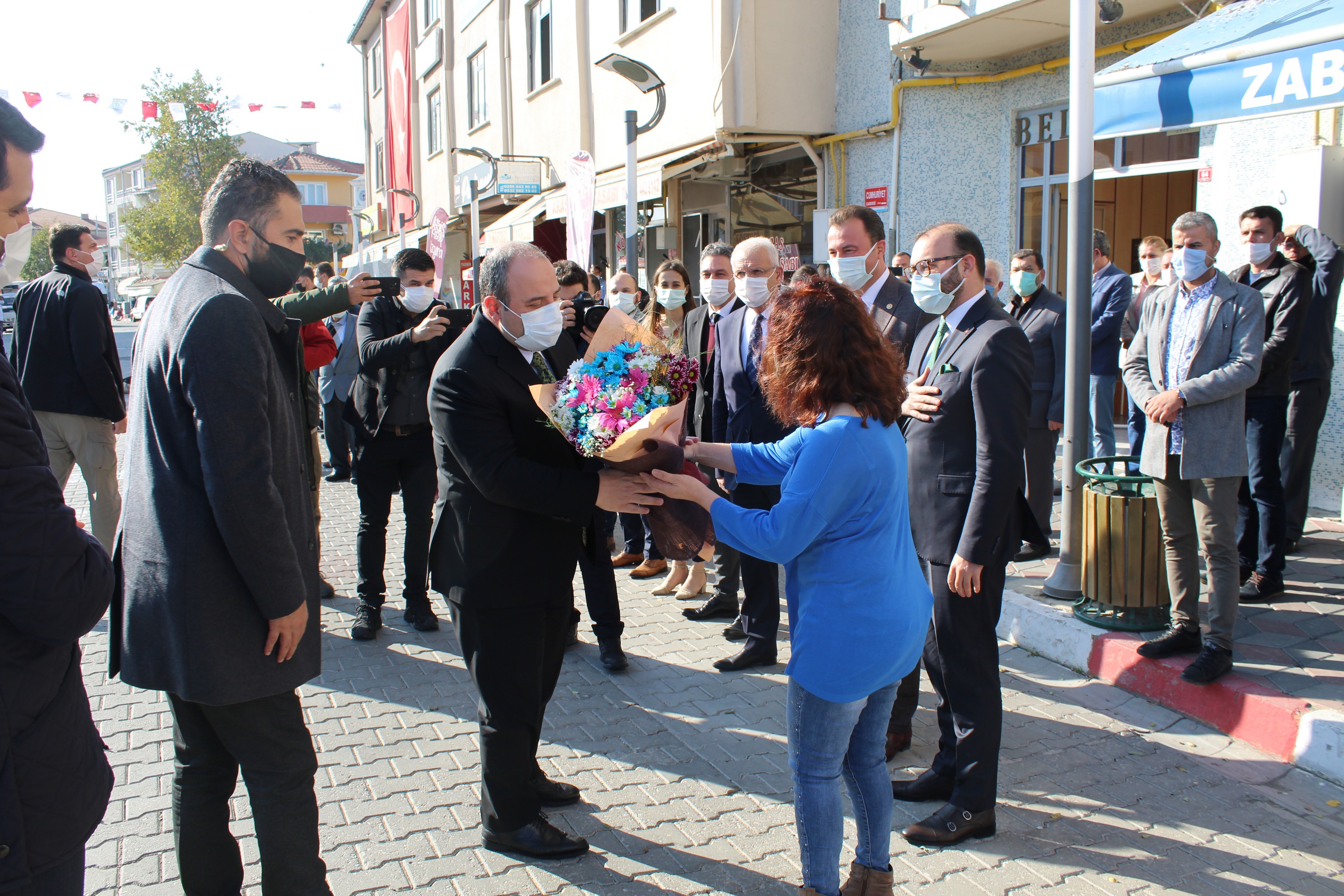 #HerşeyYeniEVRENSEKİZiçin